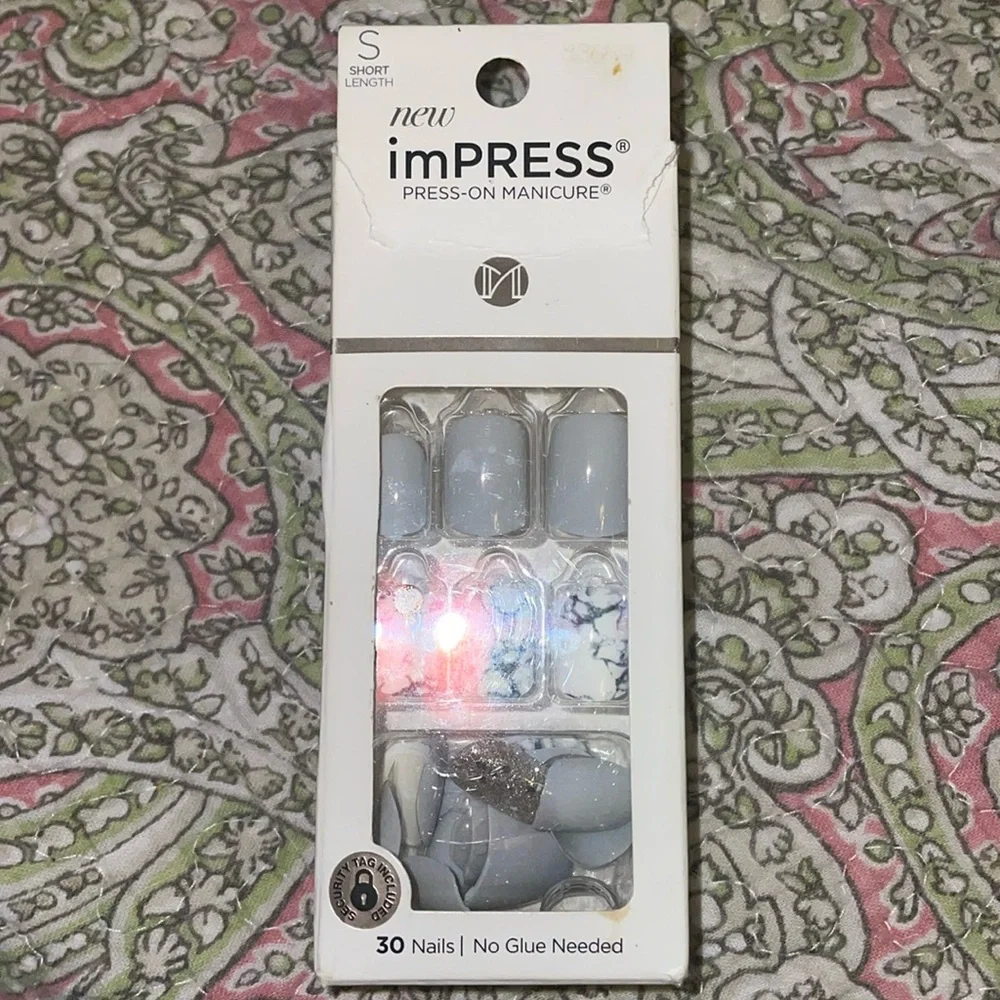 Bnib imPress Press-on nails, short length, 30 nails kit grey/marble color - Picture 1 of 6